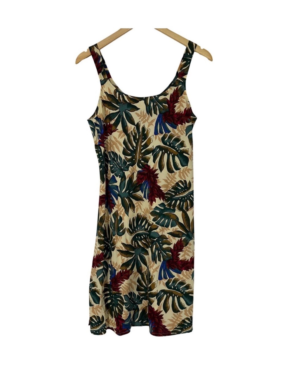 Hilo Hattie Tropical Leaf Midi Dress summer on repeat